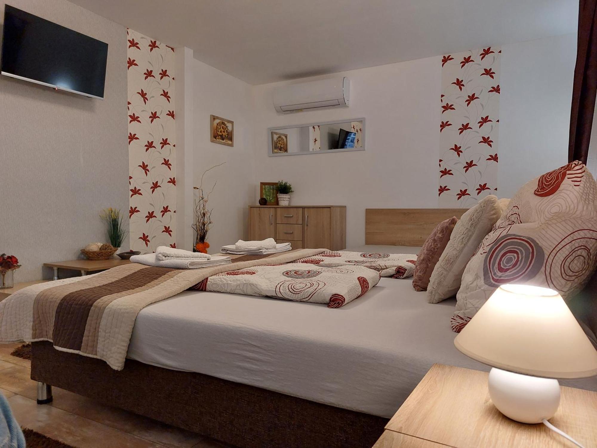 Apartament Tulipan Vendeghaz