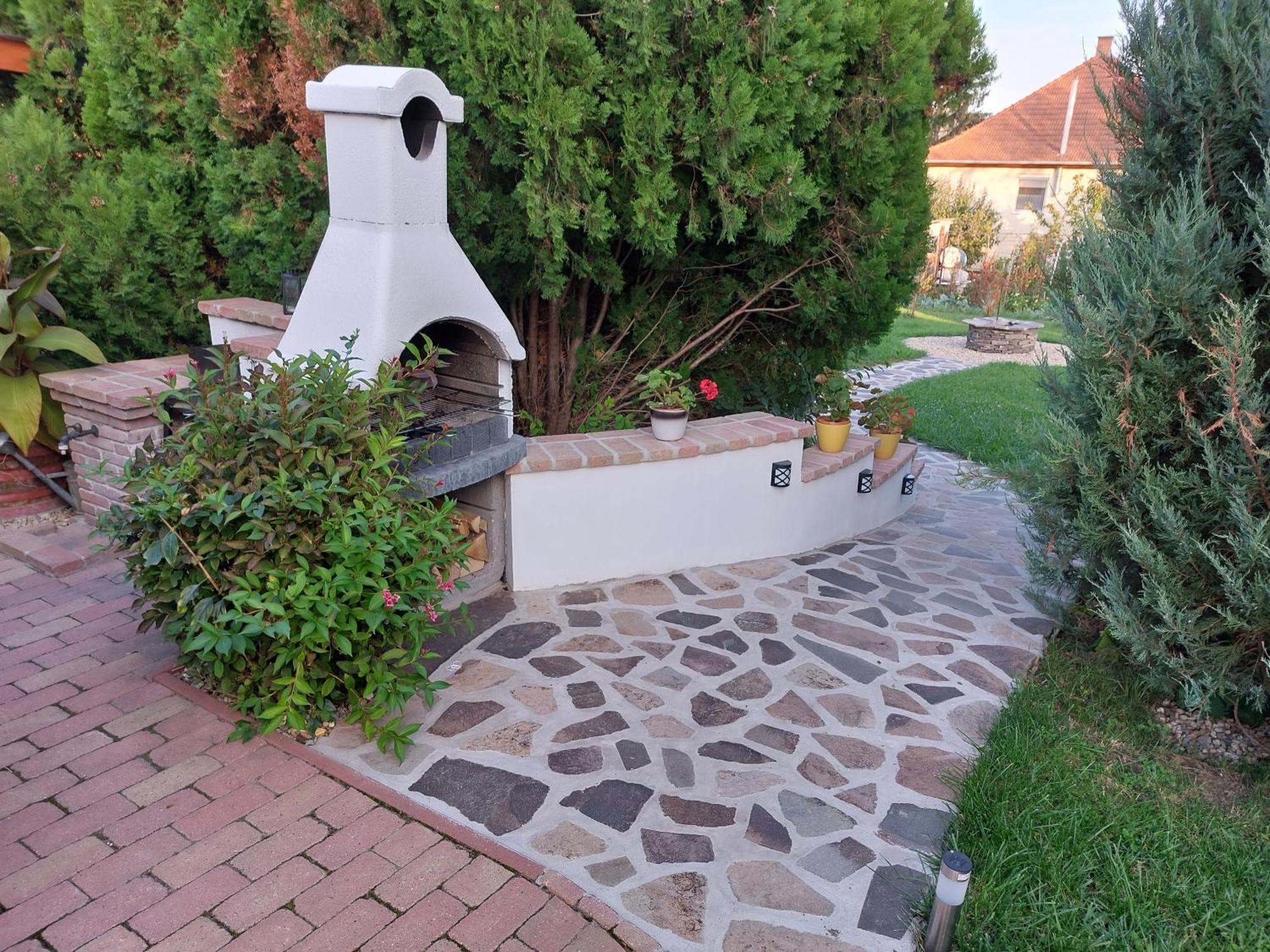 Apartament Tulipan Vendeghaz